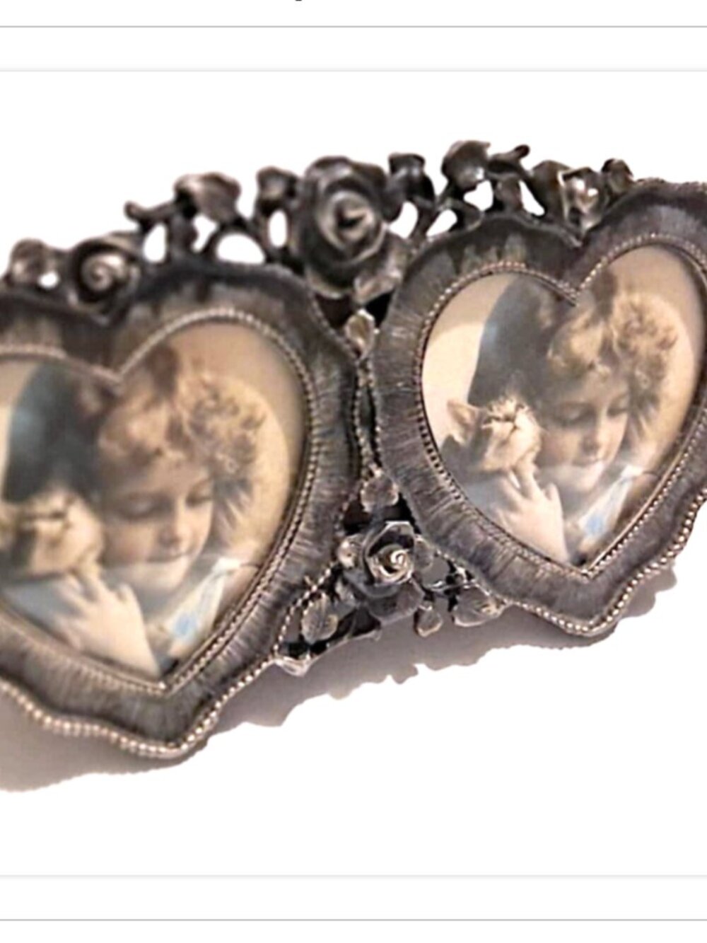 Vintage JCPenney Double Heart Picture Frame Ornate Floral Silver Tone Taiwan